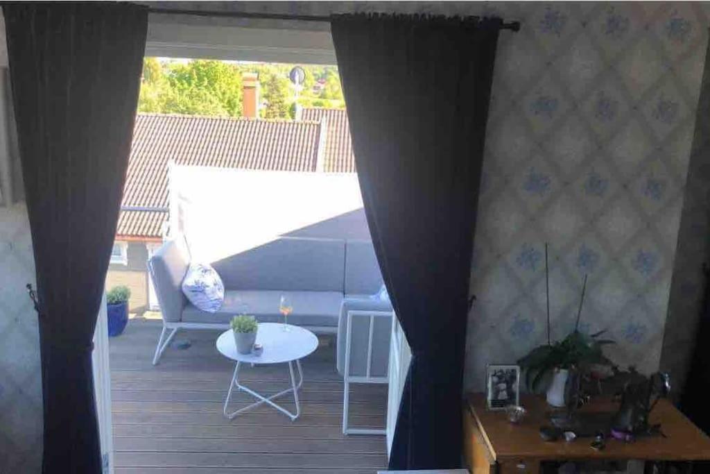 Stor Enebolig Med Flott Hage Og Sommerstue Skarpnes Exterior foto